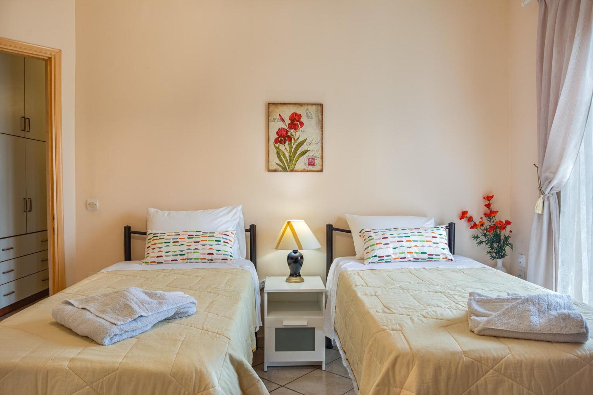 House Of Velenia - 2 Bedroom Apartment Near Old Town, Airport And Bus Station Corfu (city) Exterior foto