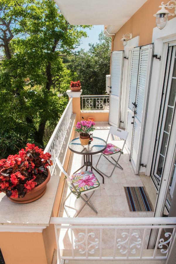 House Of Velenia - 2 Bedroom Apartment Near Old Town, Airport And Bus Station Corfu (city) Exterior foto