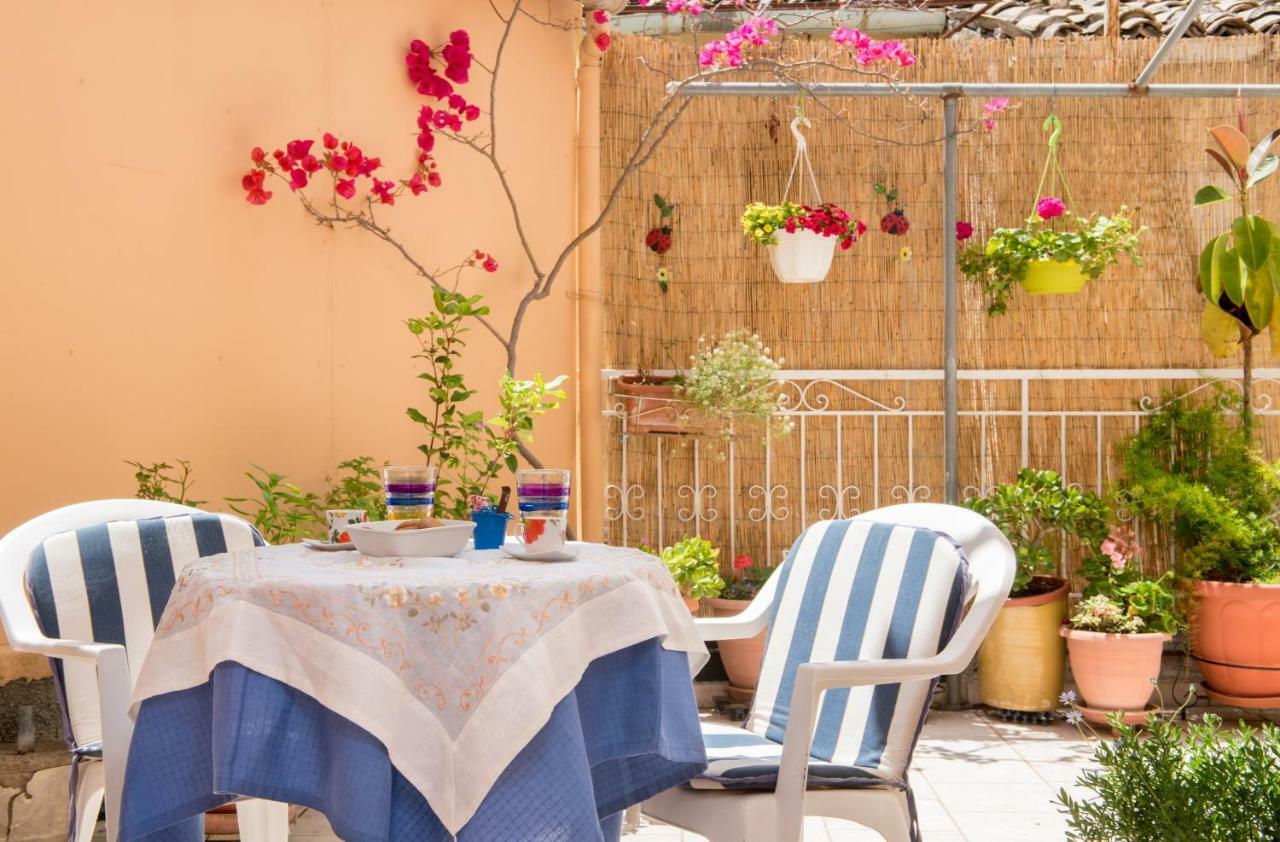 House Of Velenia - 2 Bedroom Apartment Near Old Town, Airport And Bus Station Corfu (city) Exterior foto